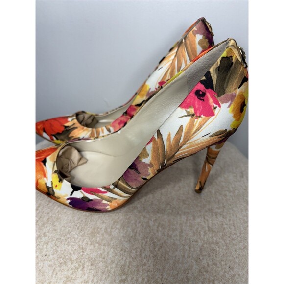 Ivanka Trump Womens slipper Floral Stiletto in Heel Orange Yellow Pump Shoe 8M - Picture 3 of 11